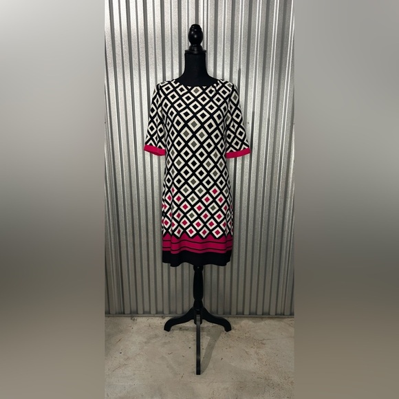 Eliza J Dresses & Skirts - Women’s Eliza J Geometric Black White Pink Poly Blend Long Sleeve Dress Size 8
